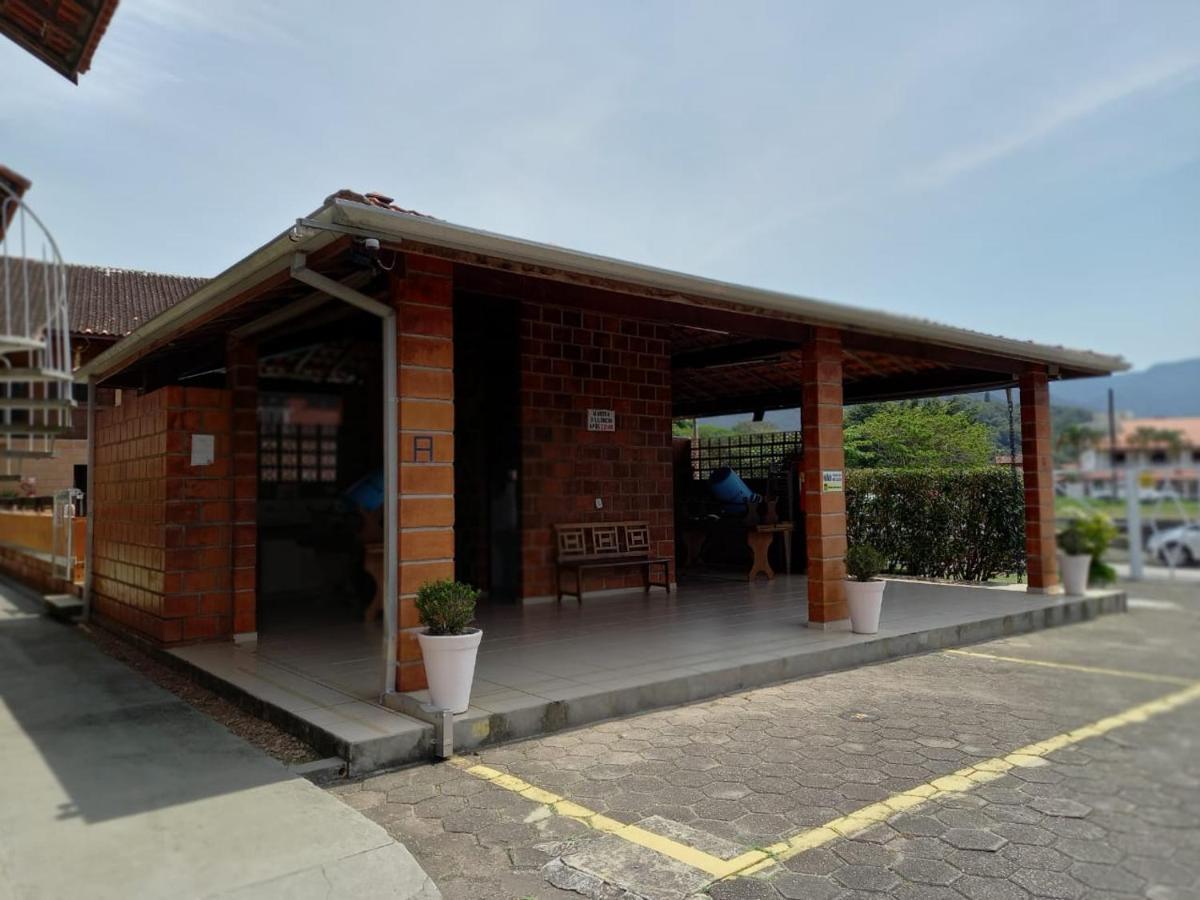 Apartamento Prainha Pe Areia Caraguatatuba Kültér fotó